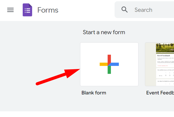 red arrow pointing to ‘Blank’ template in google forms